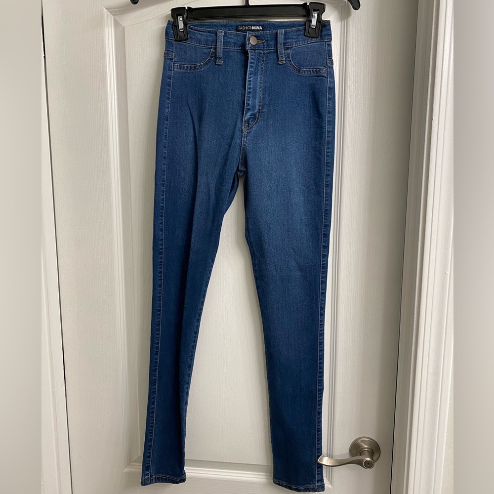 fashion nova jeans